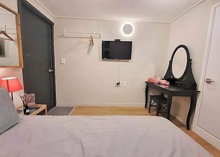 Carrot Hotel